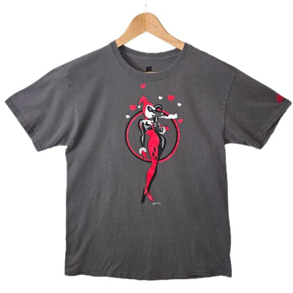 Harley Quinn Shirt DC Comics Joker Batman Animated Series Graphitti Bruce Timm M - Picture 1 of 7